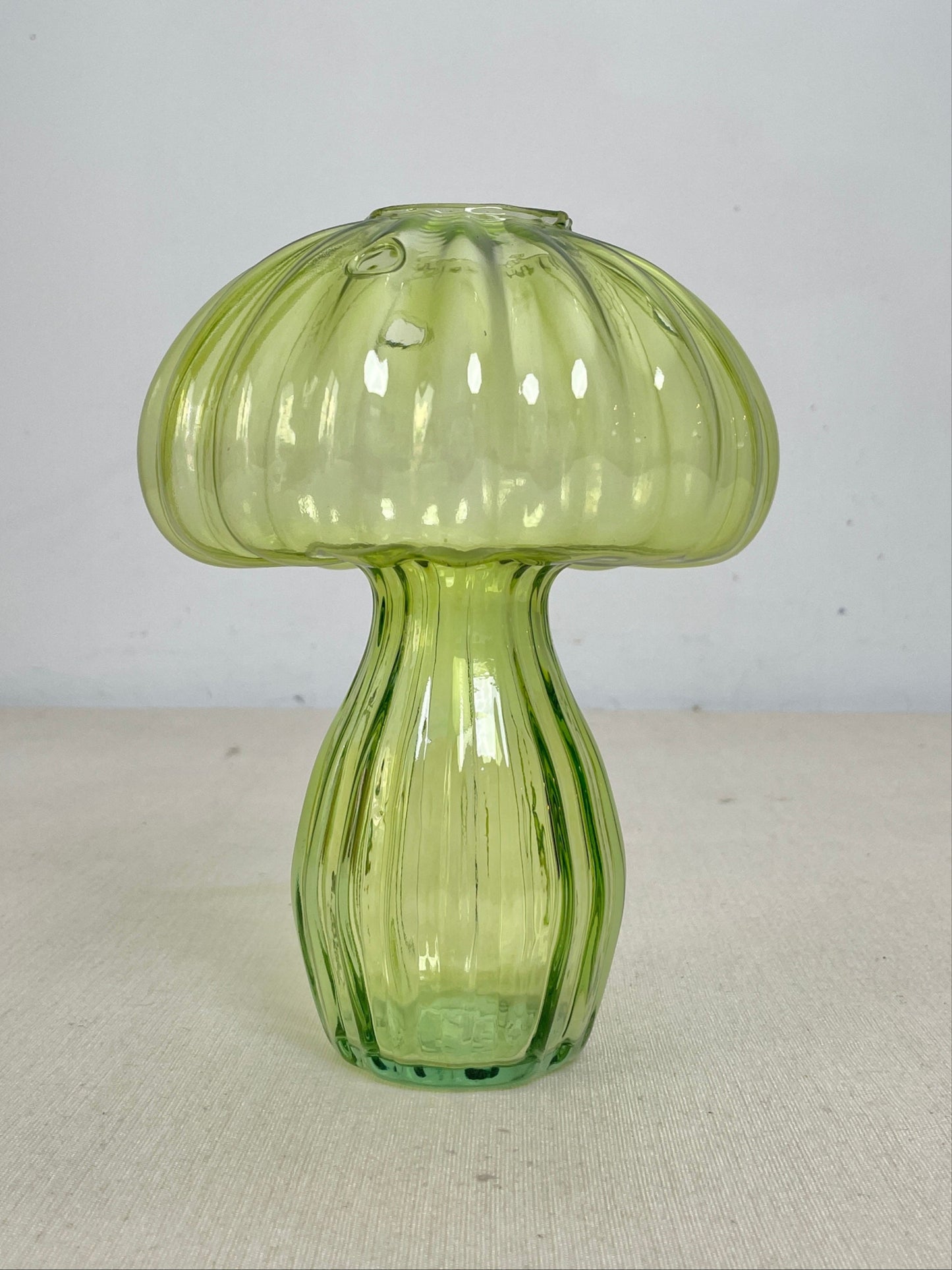 Florero Fungi Verde
