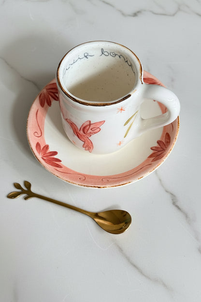 Kit Colibrí Vivir bonito: pocillo + plato + cuchara